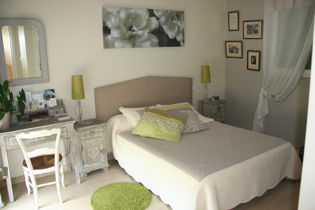 Une Chambre A La Campagne Basse-Goulaine Zimmer foto